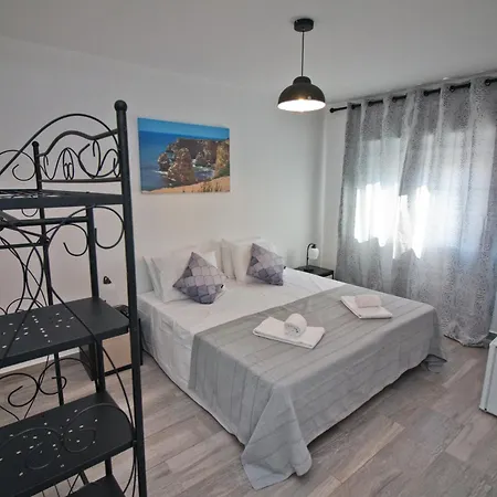 Guest house New Village 2*